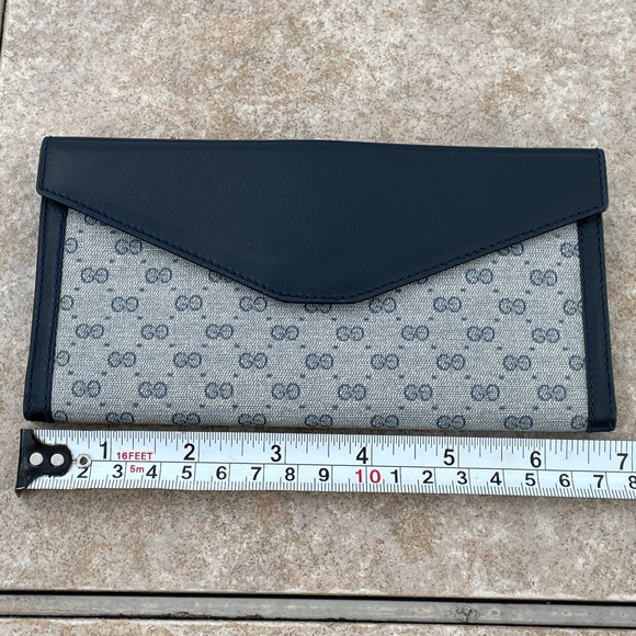 Gucci authentic wallet - Picture 3 of 15